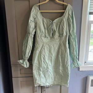 Rebdolls Green Sheath Dress with Bishop Sleeves and Sweetheart Neckline